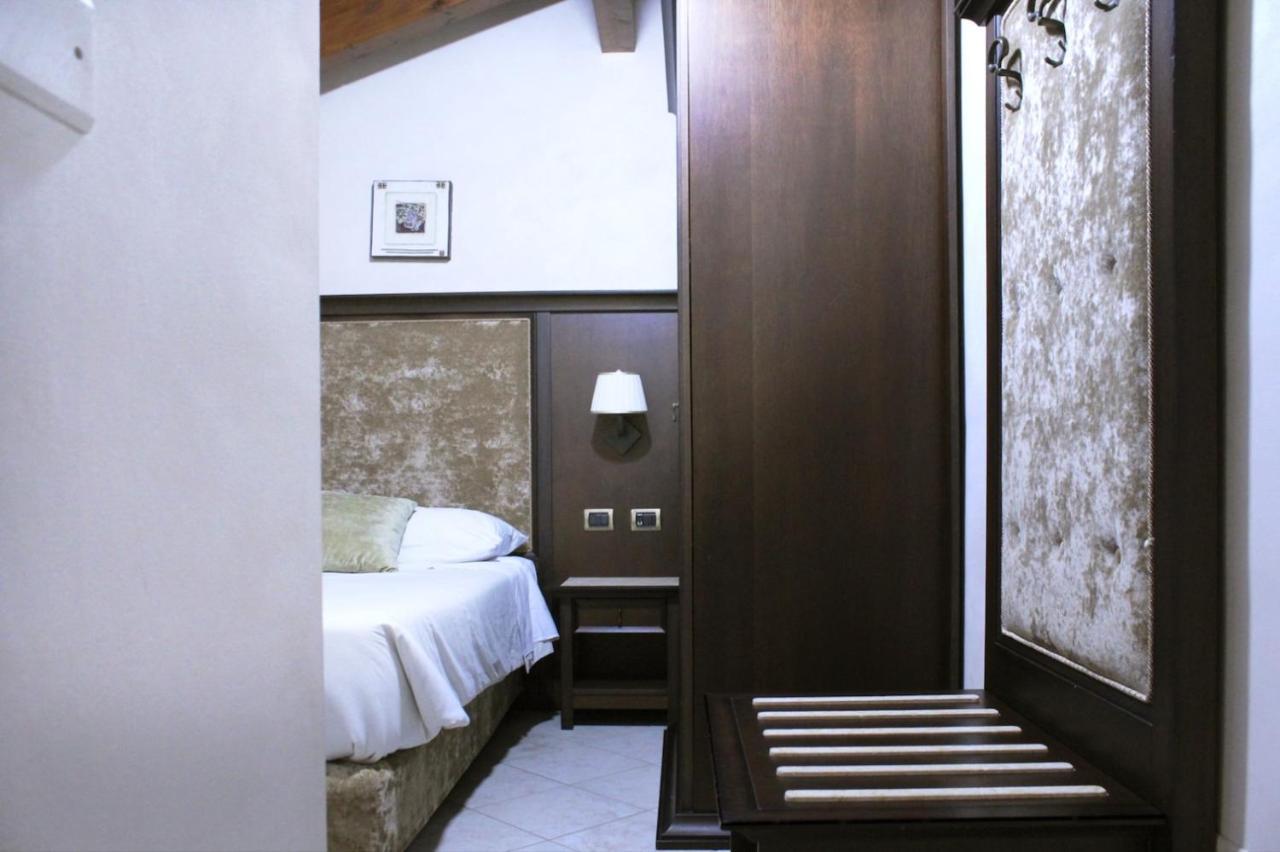 Le Corti - Dimora Storica Bed & Breakfast Polistena Eksteriør bilde