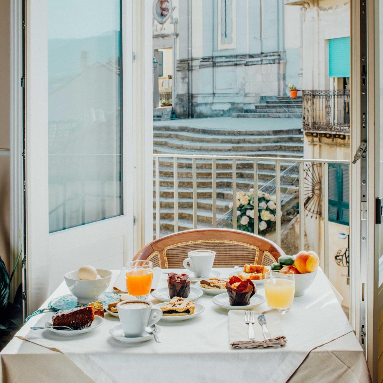Le Corti - Dimora Storica Bed & Breakfast Polistena Eksteriør bilde