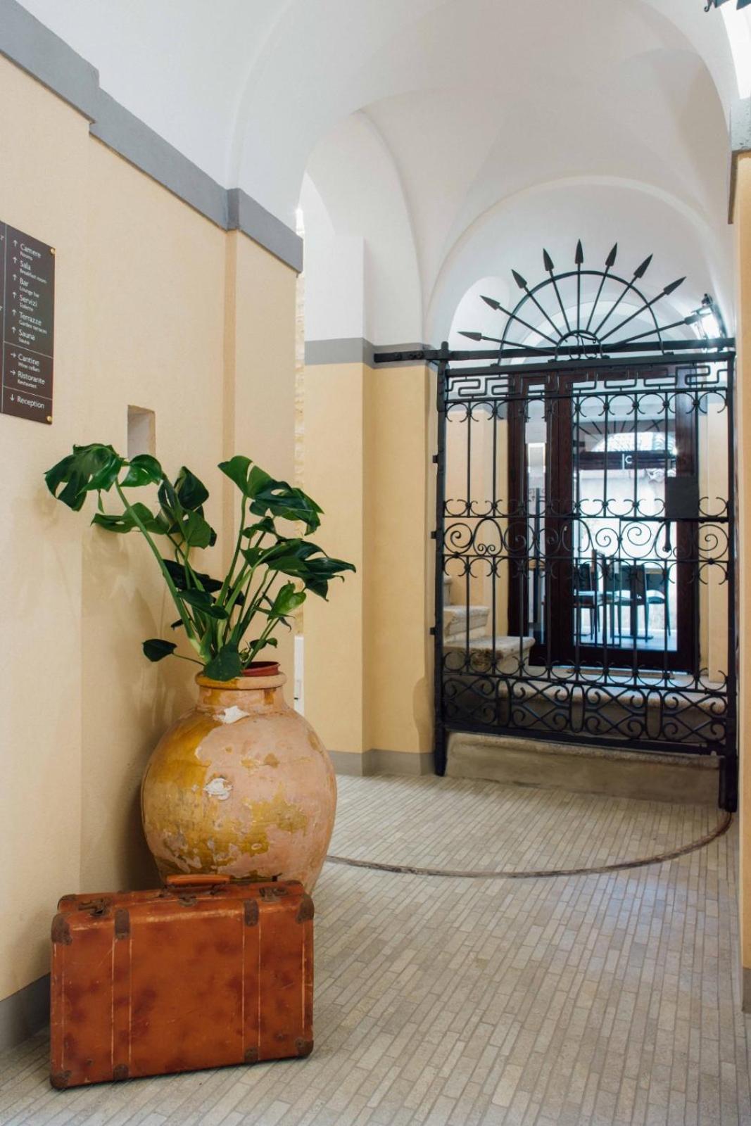 Le Corti - Dimora Storica Bed & Breakfast Polistena Eksteriør bilde